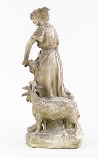 Richard-Aurili beeld-statue-sculpture-terracotta-jongedame-geiten-young-lady-coats-3